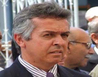 Doença, afastamento e ciúmes. Prefeitura passa por turbulência