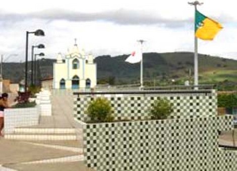 Homens armados agridem gerente, após assaltar Correios de Coité do Nóia 