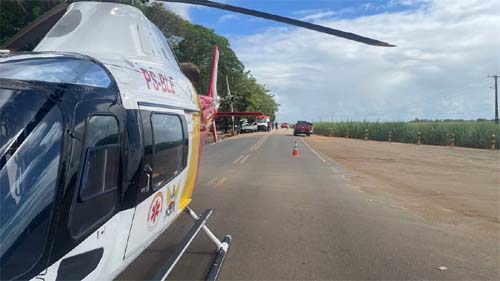 Colisão de veículo com árvore em Coruripe deixa uma pessoa em estado grave e outra ferida