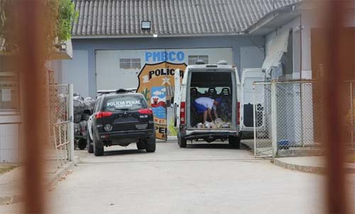 Fernando Collor recebe proposta de emprego no presídio