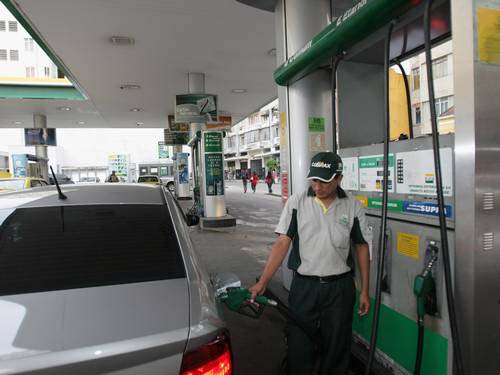 Alta de combustível neste ano deve ser de 5% para consumidor