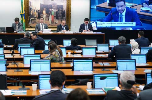 Discussão sobre reforma da Previdência deve ser encerrada amanhã