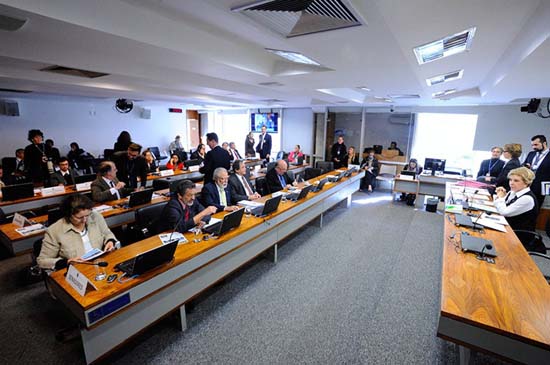 Texto que possibilita à Previdência cobrar do agressor benefícios pagos a vítimas está na pauta da CAS