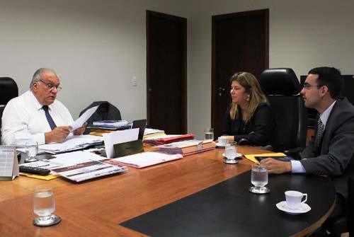 Prefeitura e TJ discutem construção de Fórum em Traipu