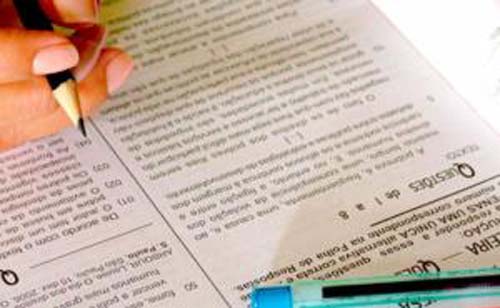 Duas prefeituras lançam editais de concurso público em Alagoas