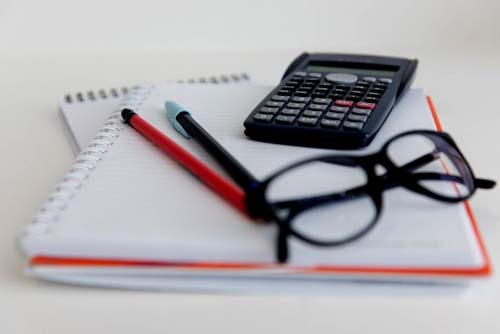 Concursos: 13 seleções abrem inscrições nesta segunda para preencher mais de 1,1 mil vagas