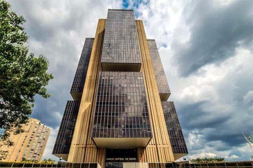 Concurso do BC abre inscrições para 100 vagas com salário de R$ 21 mil