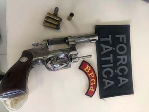 Jovem morre após trocar tiros com a polícia no Conjunto Village Campestre II