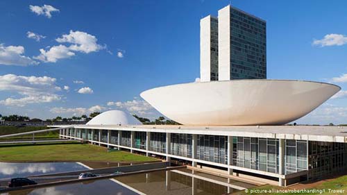 Novo Código Eleitoral pode afrouxar Lei da Ficha Limpa