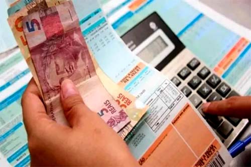 Consumidores poderão escolher modelo de cobrança da conta de luz a partir de 2027