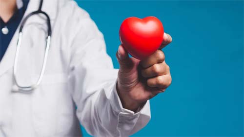 Hábitos matutinos que fortalecem a saúde cardiovascular, indica especialista