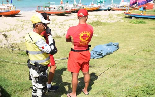 Em menos de 24 horas, mais um corpo é encontrado na Orla de Maceió