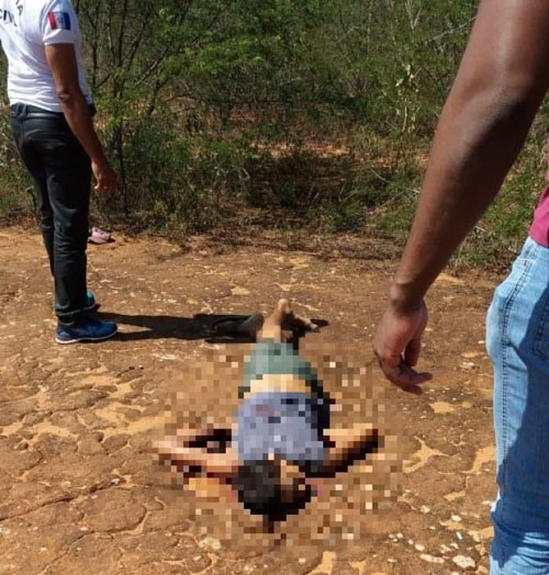 Corpo de adolescente é encontrado em campo de aviação no Sertão