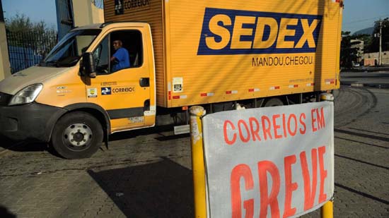 Funcionários dos Correios podem entrar em greve