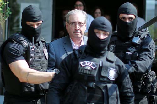 7 em cada 10 brasileiros têm medo de denunciar corrupção por temer represália