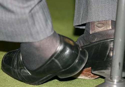 Poder de prefeituras e falta de cultura política esvaziam papel de vereadores