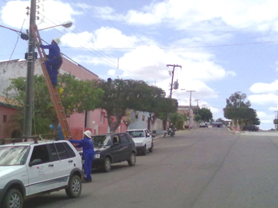 Eletrobras vai cortar energia de irregulares no carnaval 