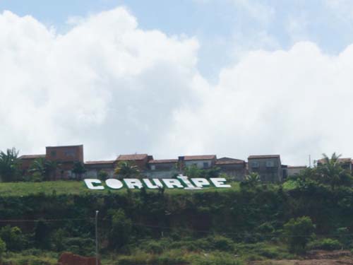 Com foice na mão, pernambucano ameaça matar mulher em Coruripe e termina preso