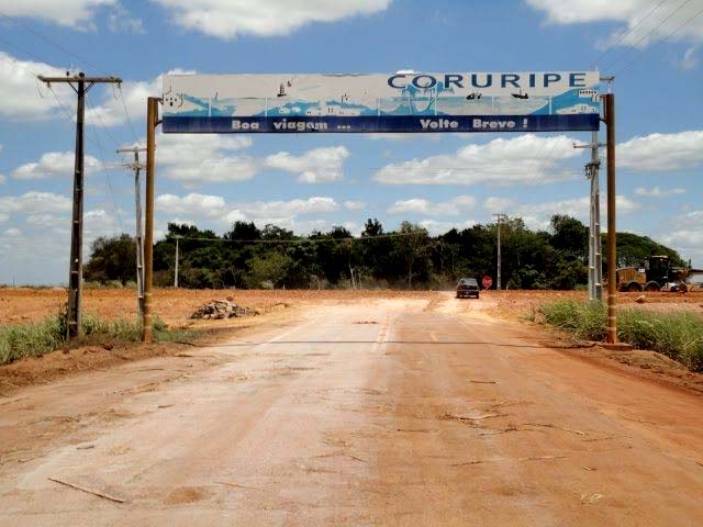 Prefeitura se manifesta sobre matéria referente ao transporte escolar