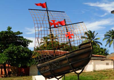 Policial militar é morto a tiros na frente da mulher