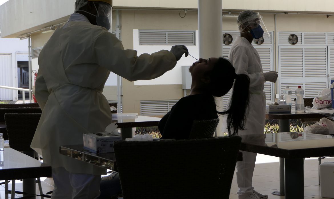 Se ritmo de contaminação persistir, Alagoas pode superar 100 mil casos de Covid-19 antes do Natal