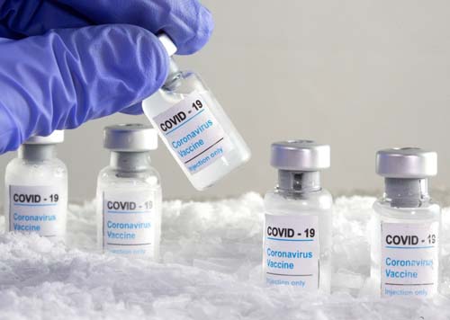 Agência regulatória do Reino Unido alerta que pessoas com 'histórico de reação alérgica significativa' não devem tomar vacina da Pfizer contra Covid-19
