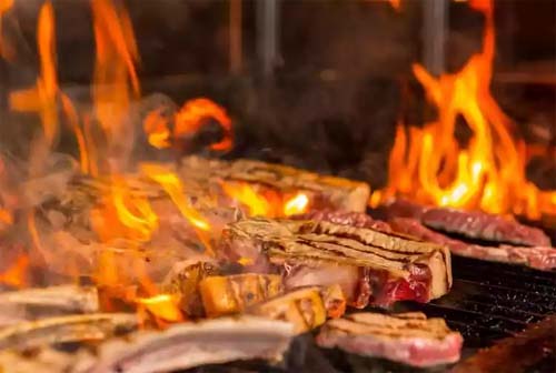 Alimentos excessivamente cozidos e risco de câncer: novas descobertas