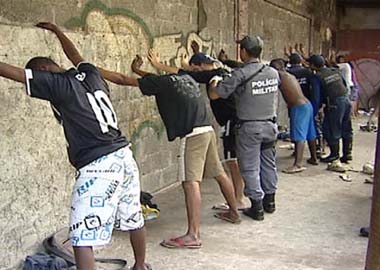 Usuários de crack passam mais tempo presos do que em clinicas de reabilitação