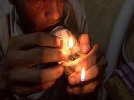 Crack causa 50% mais mortes de neurônios que cocaína, diz pesquisa da USP