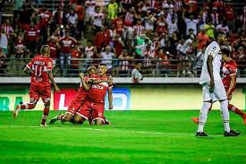 Galo volta a perder acendendo o sinal de alerta contra o Z4