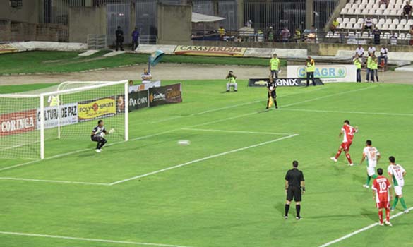 CRB consegue vitória dramática sobre CEO e é primeiro finalista do Alagoano 2013