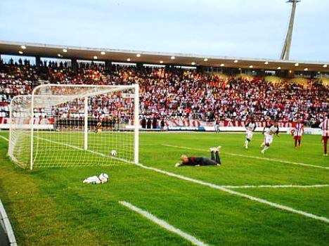 CRB perde a primeira e Corinthians assume liderança isolada do Alagoano