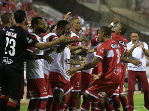 CRB vence o Juventude, chega aos 41 pontos e fica próximo da permanência