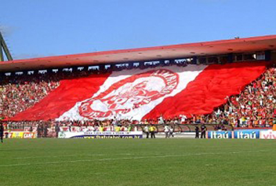 CRB vira no final e continua a respirar na Série B