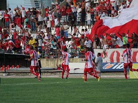 Visitantes ‘fazem a festa’ na abertura da sétima rodada do Alagoano