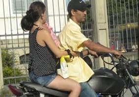 Mulher troca filhos por moto e ao se arrepender, vai até o MPE solicitar guarda