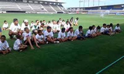 Campanha do TJ leva crianças e adolescentes de abrigos ao Rei Pelé