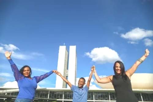 Mães atípicas lutam por acessibilidade e respeito para pessoas com Síndrome de Down