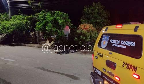 Homem é executado a tiros na porta de casa em Arapiraca