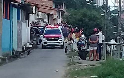 Mulher é morta a facadas em Bebedouro; suspeito é preso