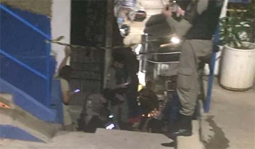 Homem com histórico criminal é executado com 12 tiros em escadaria de grota em Maceió