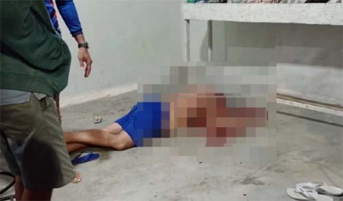 Homem com bebê no colo é morto a tiros; criança foi atingida de raspão