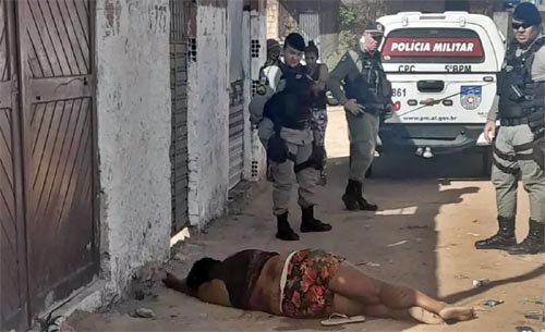 Mulher é morta com vários disparos de arma de fogo próximo a forró