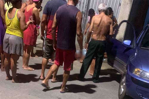 Jovem e assassinado a tiros na porta de sua residência no centro de São José da Laje