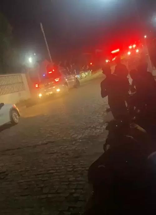 Acusado de matar homem a pauladas é preso em casa; 2 já estão presos