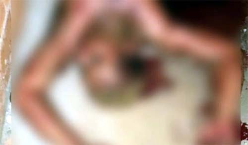 Mesmo ferido com tiros jovem de 24 nos tenta fugir mas cai em quinal e morre no local