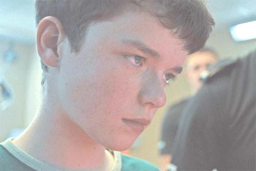 'Adolescência': série expõe crise nas escolas e roteirista propõe medidas radicais para proteger jovens