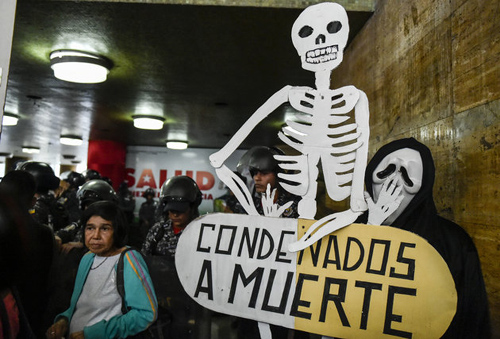 Venezuela retorna a níveis dos anos 90 de mortalidade infantil e doenças controladas