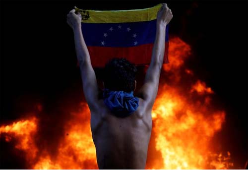 Mais de 5 mil pessoas morreram na Venezuela em 2019 por ‘resistência à autoridade’, diz ONG