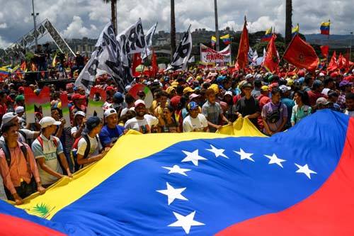 Países da UE aprovam sanções contra 7 funcionários do governo da Venezuela